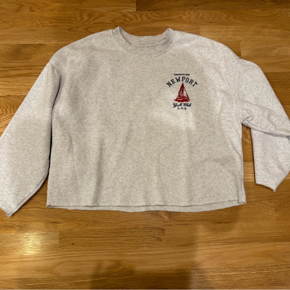 Newport Light Gray Crewneck Sweater